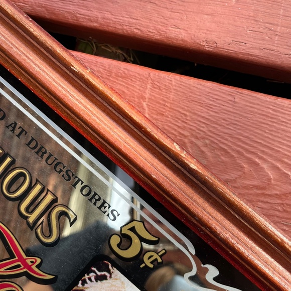 Vintage Delicious Coca-Cola Mirrored Advertising Sign - Picture 5 of 6